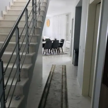 Cheerful 3 Bedroom With Free Parking Seeview Villa Hamallaj