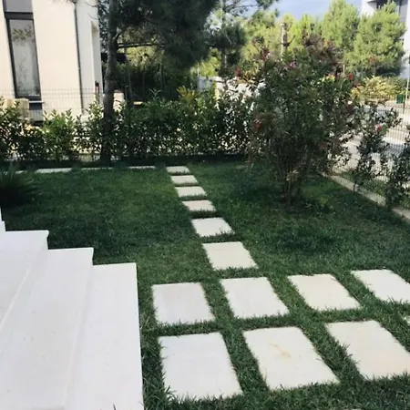 Cheerful 3 Bedroom With Free Parking Seeview *